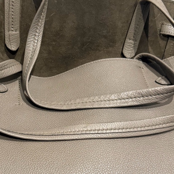 Celine Cabas Phantom Tote Bag - Picture 5 of 10